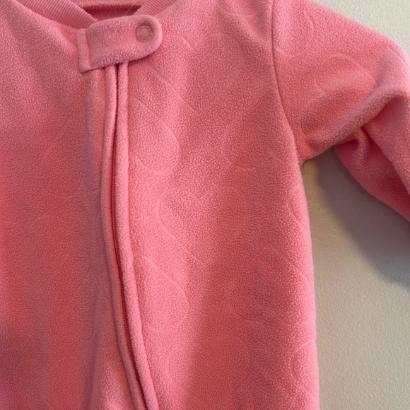 Carter's 6m Pink heart fleece zip up sleeper - Picture 2 of 3